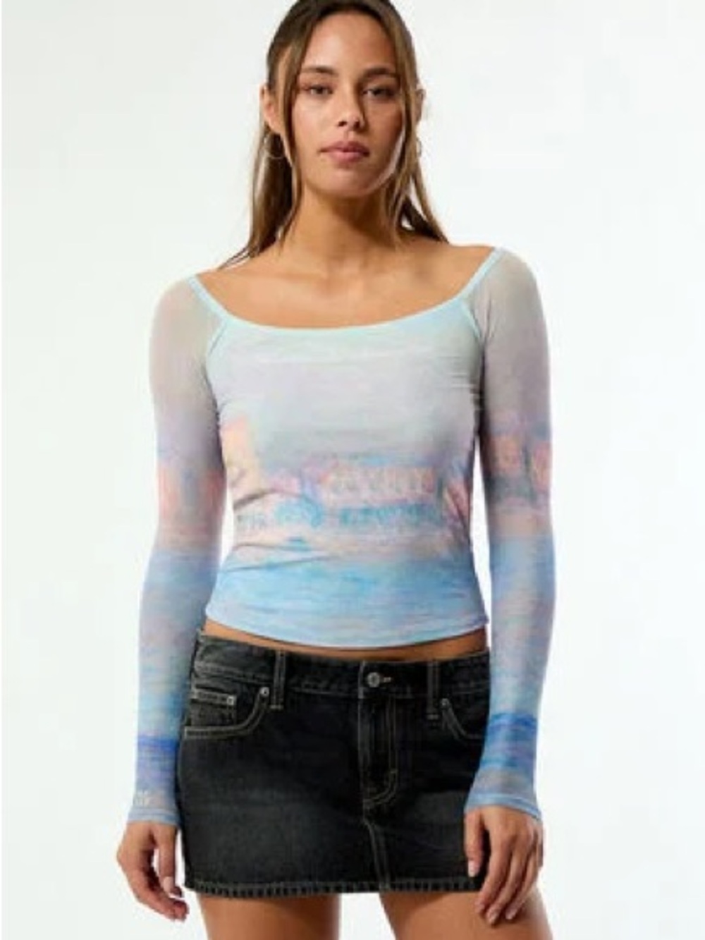 **NWT** The Met x Pacsun Claude Monet Off-The-Shoulder Long Sleeve Top - Size M